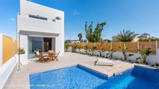 Casa en venta en construcción en San Fulgencio (Alicante)