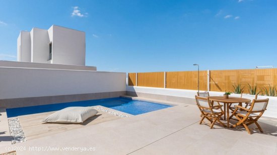 Casa en venta en construcción en San Fulgencio (Alicante)