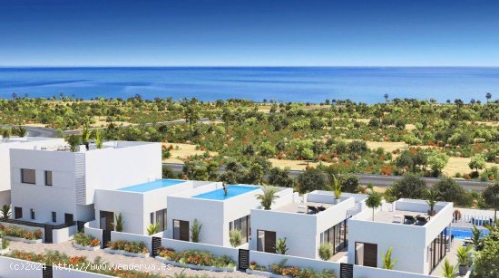 Villa en venta a estrenar en Guardamar del Segura (Alicante)