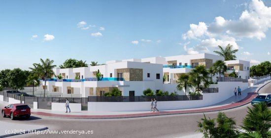 Villa en venta a estrenar en Polop (Alicante)