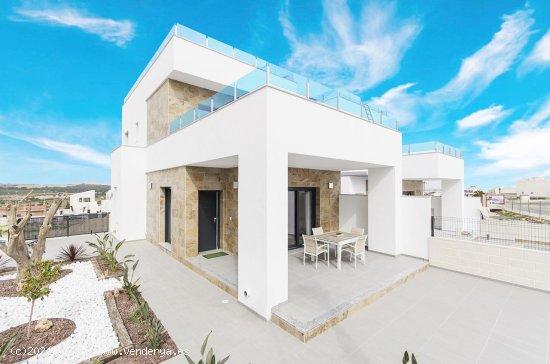 Villa en venta a estrenar en Polop (Alicante)