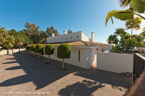 Villa en venta en Vélez-Málaga (Málaga)