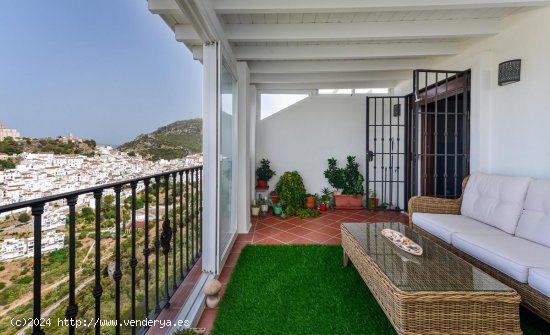  Chalet en venta en Casares (Málaga) 