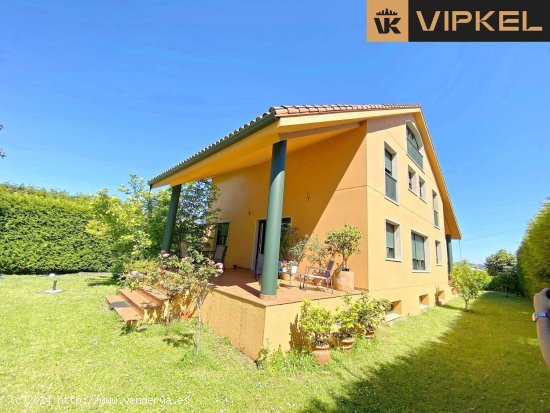 Casa en venta en Santiago de Compostela (La Coruña)