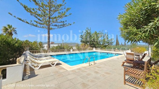 Villa en venta en Santa Eulalia del Río (Baleares)