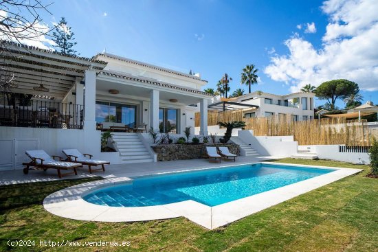  Villa en venta en Marbella (Málaga) 