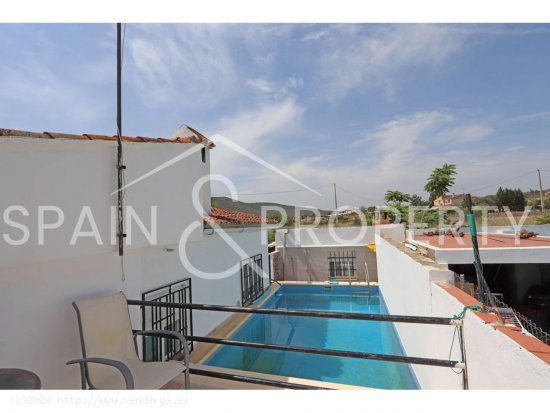 Chalet en venta en Vilamarxant (Valencia)