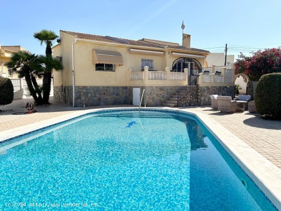  Villa en venta en Torrevieja (Alicante) 