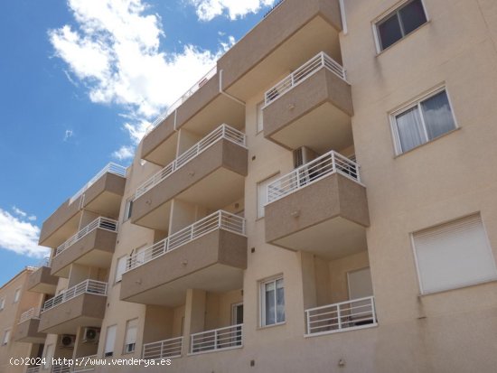 Apartamento en venta en Algorfa (Alicante)