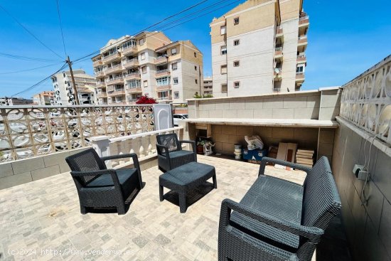 Casa en venta en Torrevieja (Alicante)