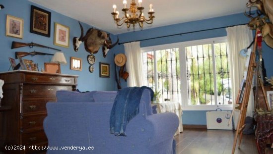 Villa en venta en Alhaurín el Grande (Málaga)