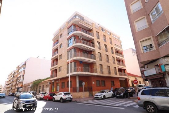  Apartamento en venta en Torrevieja (Alicante) 