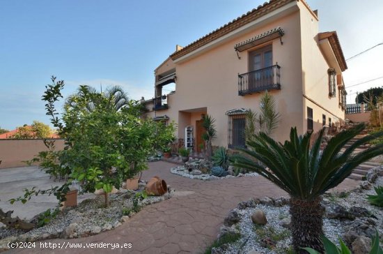 Villa en venta en Torremolinos (Málaga)