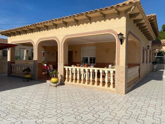  Villa en venta en Monóvar (Alicante) 