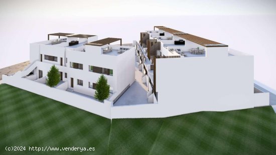 Bungalow en venta en construcción en Pilar de la Horadada (Alicante)