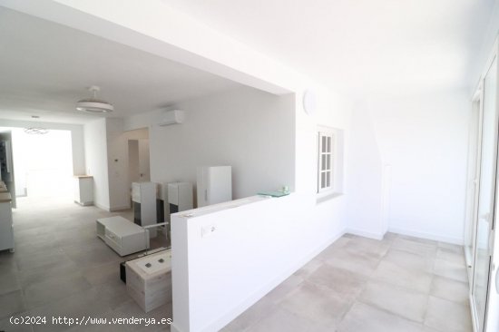 Bungalow en venta en Benijófar (Alicante)