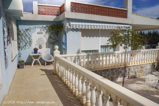 Villa en venta en Alfaz del Pi (Alicante)