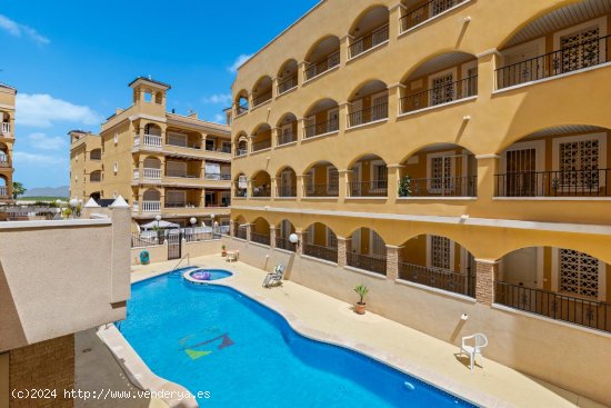 Apartamento en venta en Algorfa (Alicante)