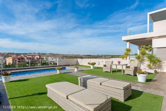  Villa en venta en Orihuela (Alicante) 