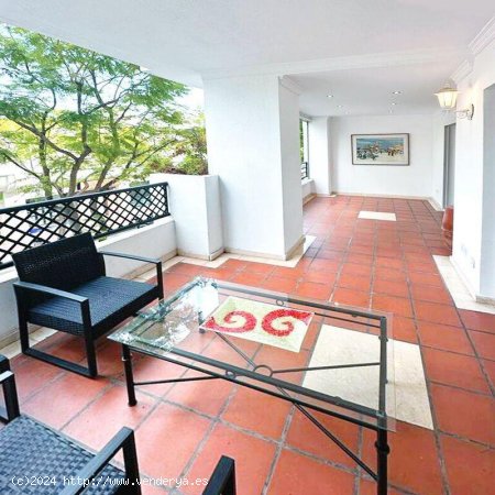 Apartamento en alquiler en Marbella (Málaga)