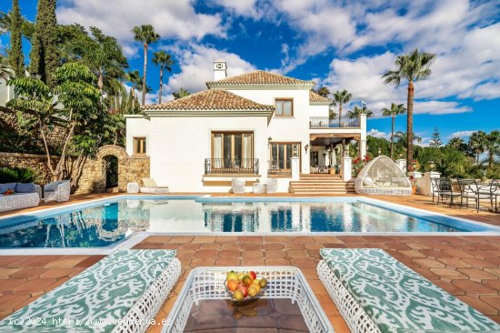 Villa en venta en Estepona (Málaga)