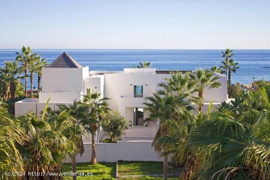 Villa en venta en Marbella (Málaga)