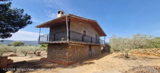  Chalet en venta en Vilafamés (Castellón) 