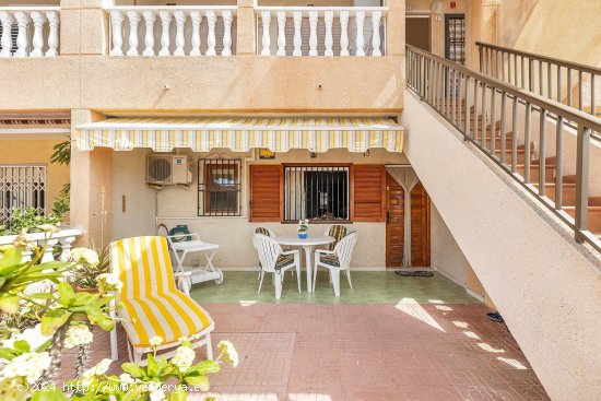 Bungalow en venta en Torrevieja (Alicante)