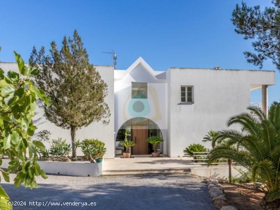 Villa en alquiler en Santa Eulalia del Río (Baleares)