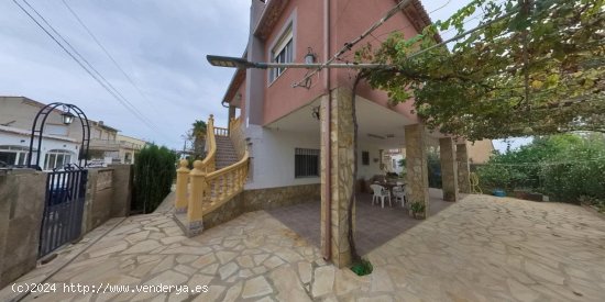  Chalet en venta en Oliva (Valencia) 