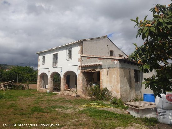 Finca en venta en Pedreguer (Alicante)