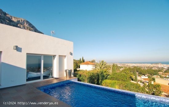  Villa en venta en Dénia (Alicante) 