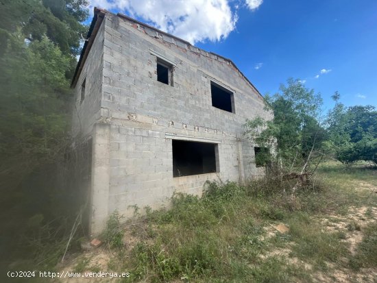 Casa en venta en Valdeltormo (Teruel)