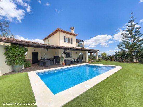  Villa en venta en Monda (Málaga) 