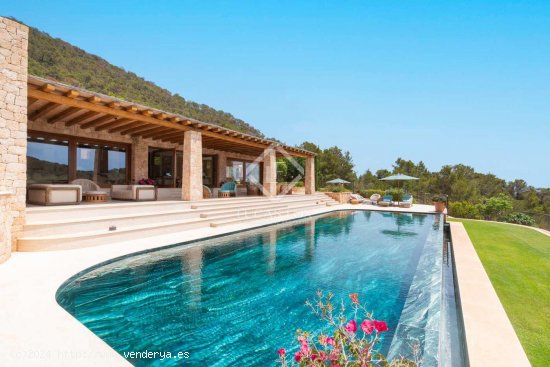 Casa en venta en Santa Eulalia del Río (Baleares)