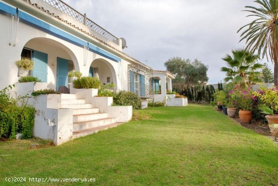 Villa en venta en Marbella (Málaga)