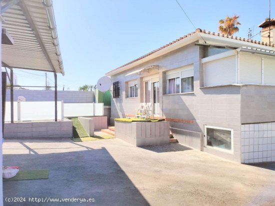 Chalet en venta en Alhaurín de la Torre (Málaga)