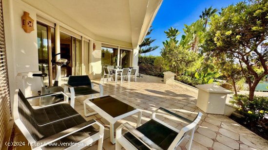 Villa en venta en Marbella (Málaga)