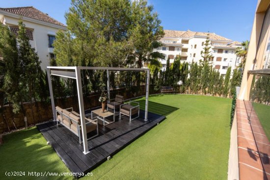  Apartamento en venta en Marbella (Málaga) 