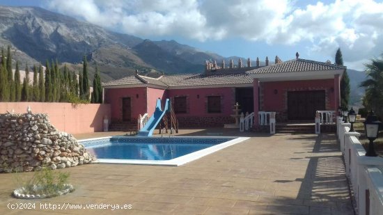  Chalet en venta en Canillas de Aceituno (Málaga) 