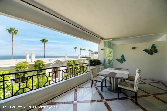 Apartamento en venta en Estepona (Málaga)