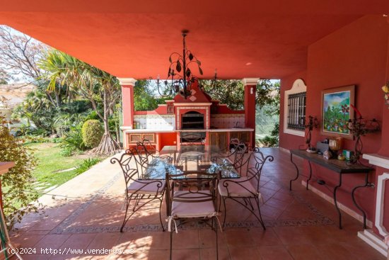 Villa en venta en Marbella (Málaga)