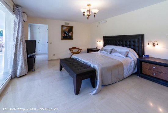 Villa en venta en Marbella (Málaga)