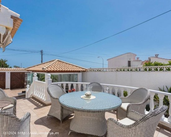 Villa en venta en Ciudad Quesada (Alicante)