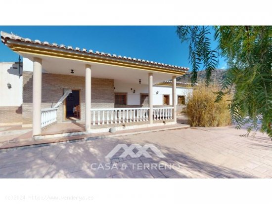 Villa en venta en Canillas de Aceituno (Málaga)