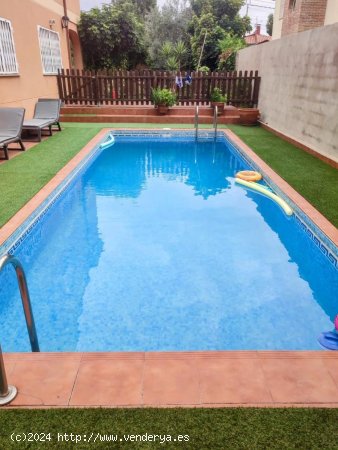 Villa en venta en Chiva (Valencia)