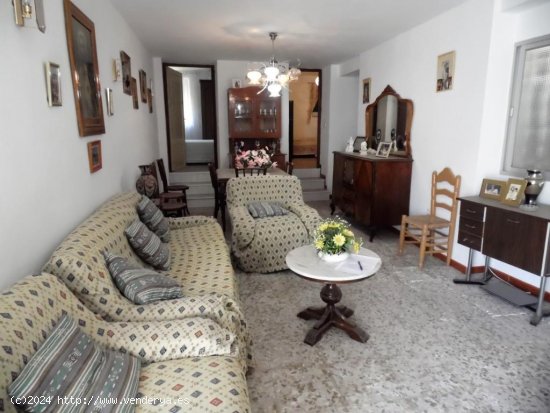 Casa en venta en Canillas de Albaida (Málaga)