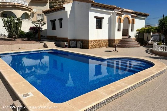 Villa en venta en Ciudad Quesada (Alicante)