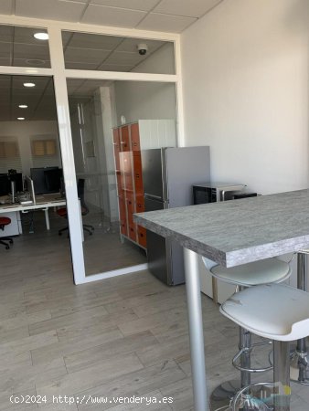 Oficina en venta en Málaga (Málaga)