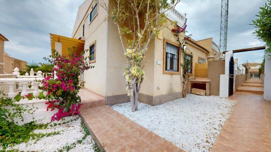 Casa en venta en San Miguel de Salinas (Alicante)